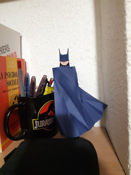 Blue/ old fashioned Batman origami - 9GAG