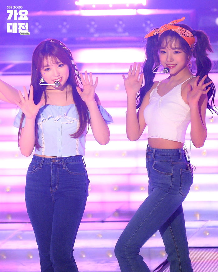 Photo : Nako & Yuri