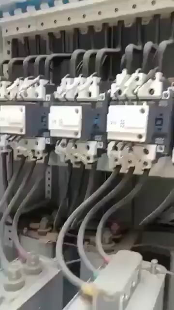 Years of experience have given me the confidence to check circuit breakers this way, and therefore I am better than a certified forklift operator.