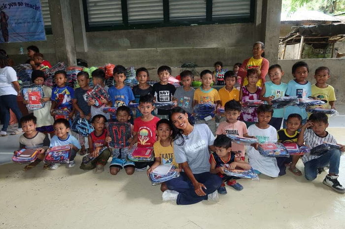 Filipino Model Uses Money Made On OF To Build School In Her Hometown