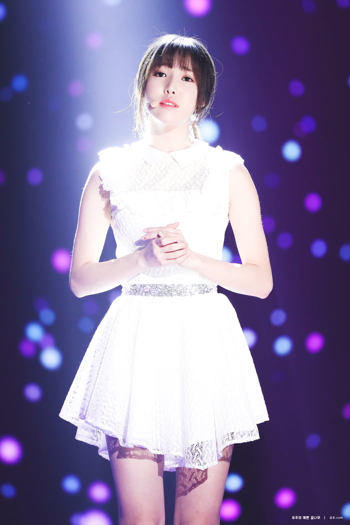 Photo : Yuju is an actual angel!