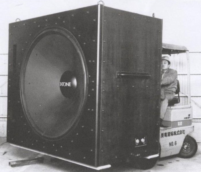 This is the Mitsubishi Dialtone D160, the largest subwoofer ever