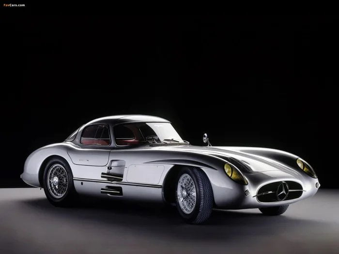 1955 Mercedes Benz 300 SLR Uhlenhaut Coupe - 9GAG