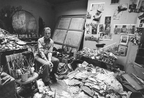 Francis Bacon in his studio, 1970s - 9GAG