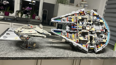 LEGO Millennium Falcon Set 75192 Instructions