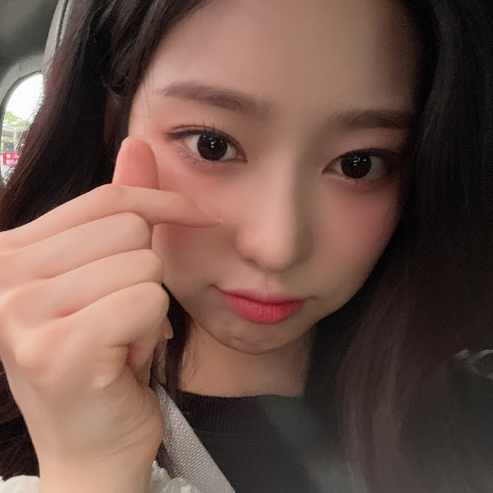 Photo : 210821 - Kim Minju Twitter Update 2