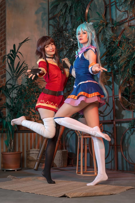 Megumin and Aqua cosplay by Murrning Glow and AnastasiaKomori 9GAG