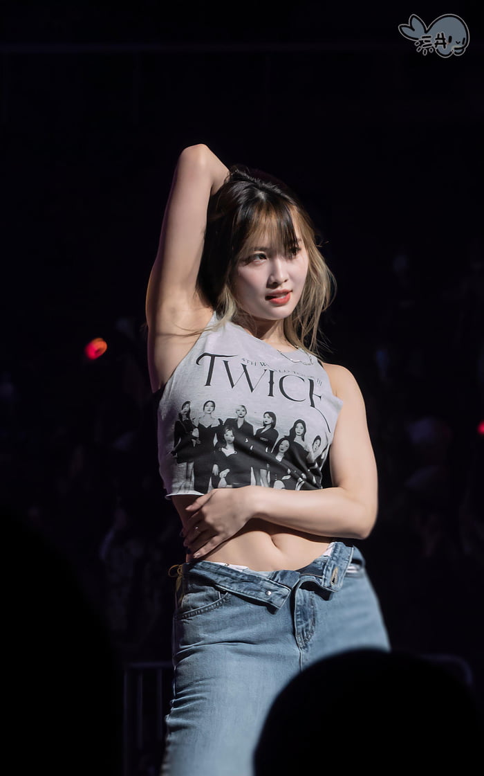 Photo : TWICE - Momo