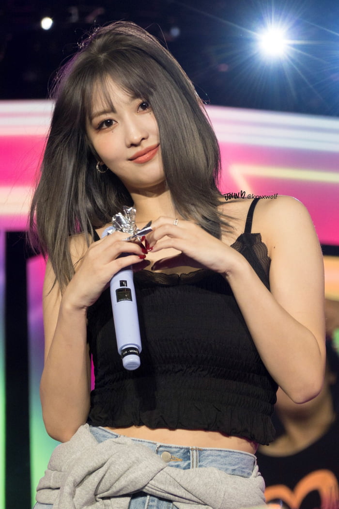 Photo : Momo