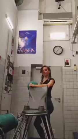 This is some serious footwork and balance