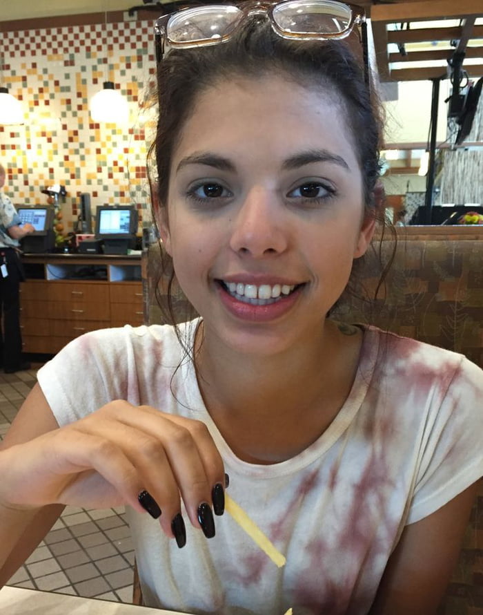 Gina Valentina 9GAG