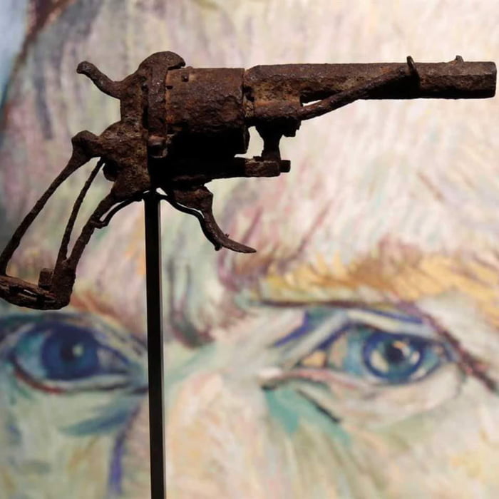 Known as "the most famous pistol in the history of art", this is the revolver that Van Gogh used to take his own life. It was auctioned for more than 160,000 euros in Paris