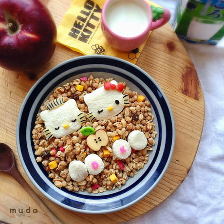 Japanese Artist Makes Bento Boxes With Popular Anime Characters » Design  You Trust