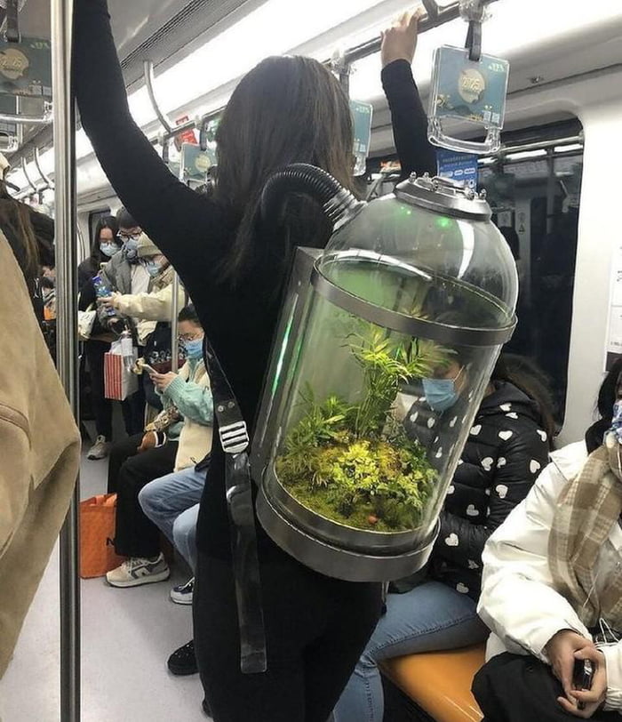 Backpack Terrarium 9GAG