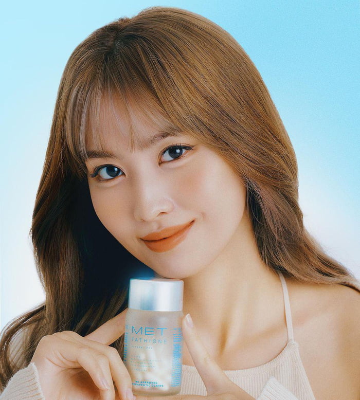 Photo : Met_tathione Instagram Update - “Skin so healthy, it glows Momo of Twice is the newest face of MET 500”