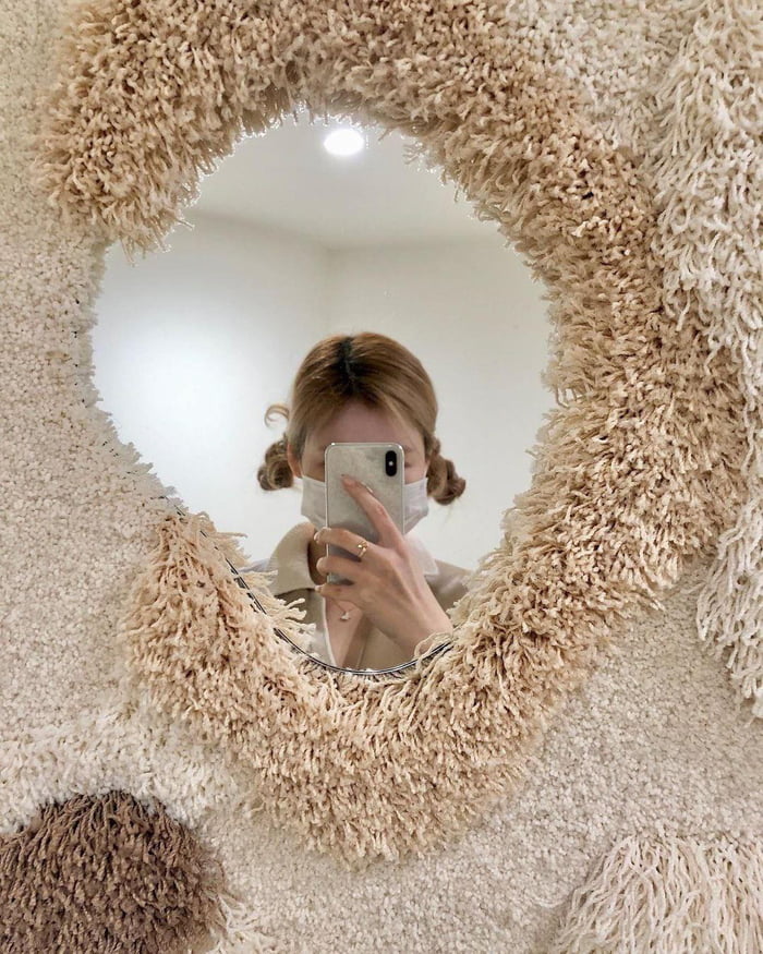 Photo : Sana Instagram Update - “beige”