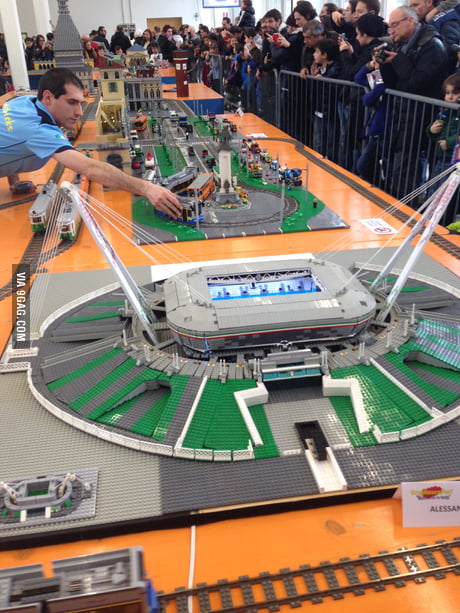 Juventus Stadium made with Lego - 9GAG