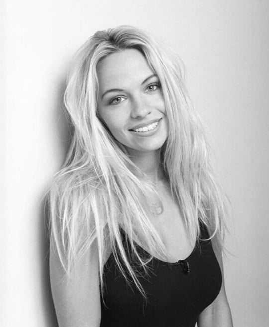 1993 Pamela Anderson