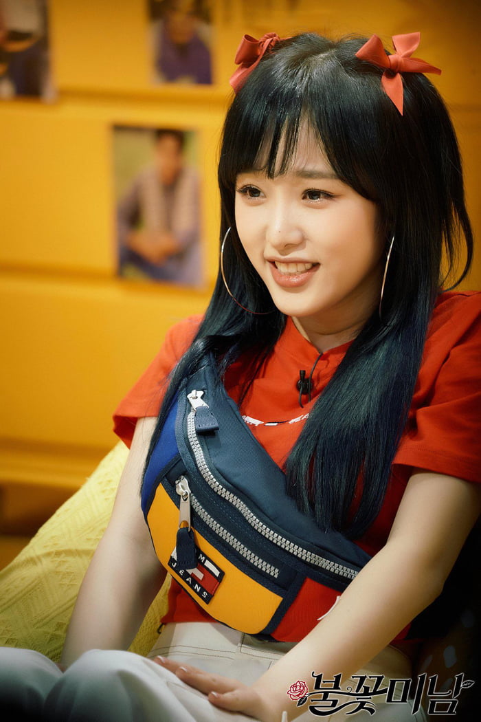 Photo : 210504 SBSPD Twitter Update With Choi Yena @ Fireworks Handsome