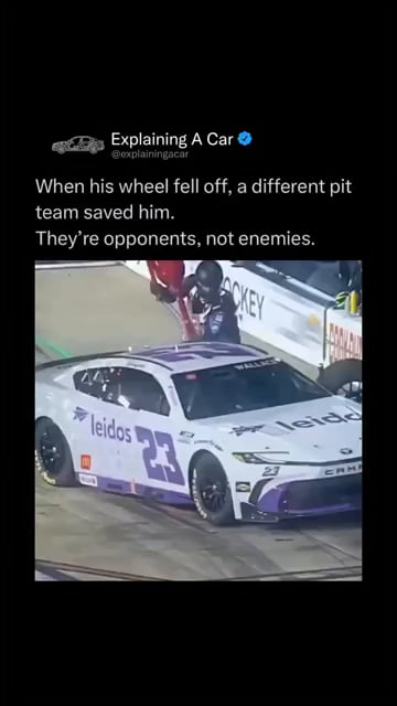 Opponents helping each other out, love to see it