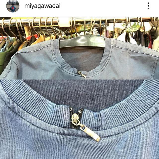 This zipper.