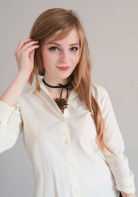 Ella Freya - 9GAG