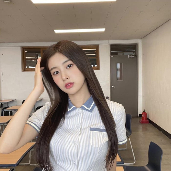Photo : 210903 Kang Hyewon Instagram Story Update