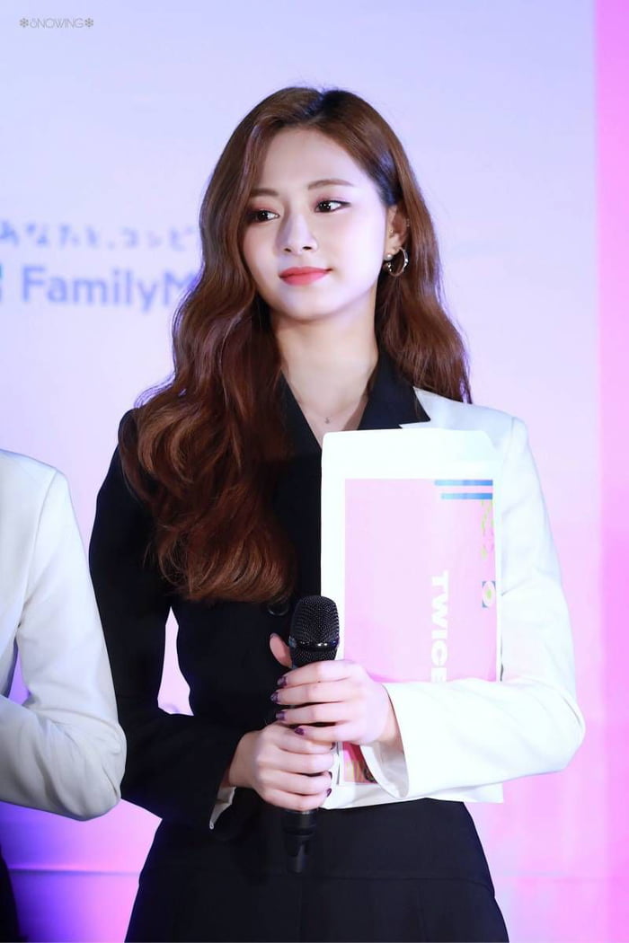 Photo : Tzuyu