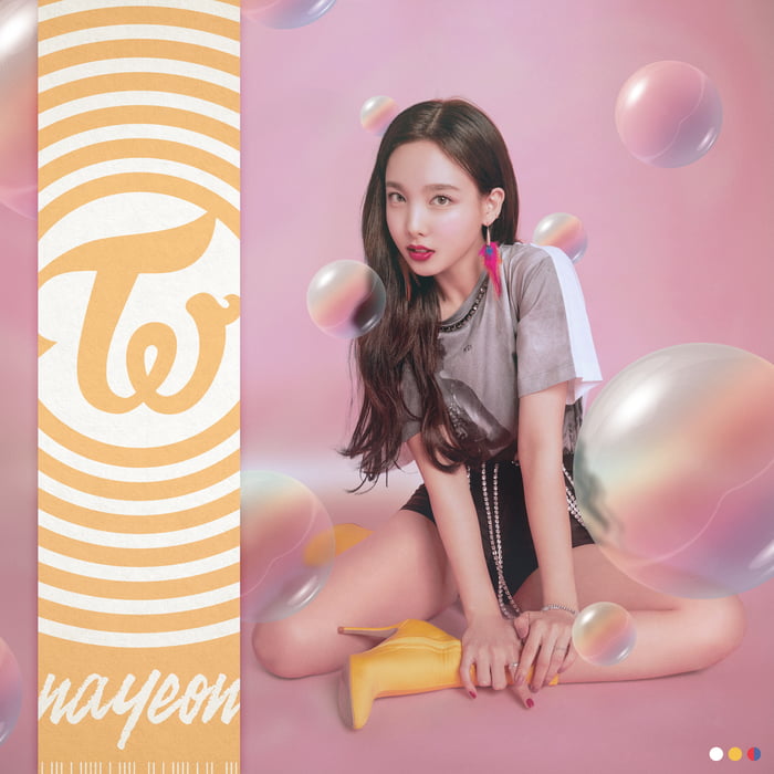 Photo : - Nayeon |ã€ŒðŸ—ðŸ“ðŸŽðŸ—ðŸðŸã€(Collage)