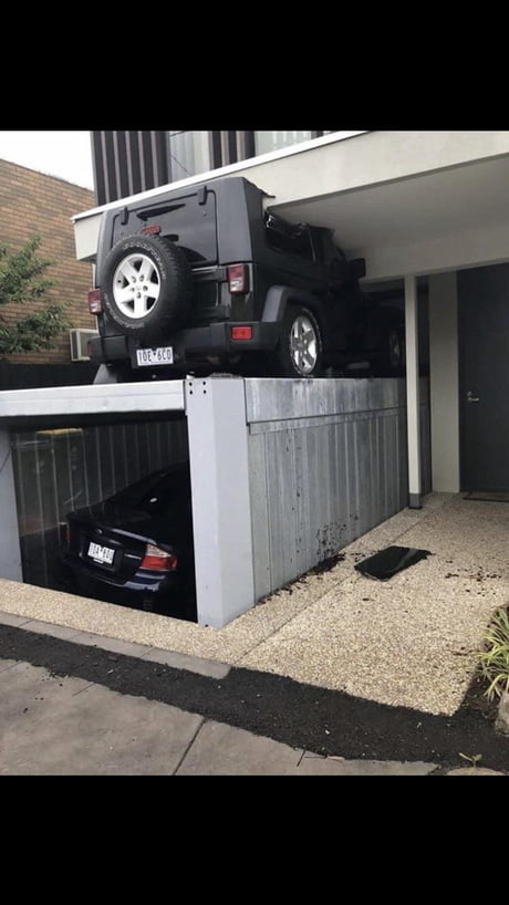 Jeep Gets Crushed By Underground Garage, Underground Car Garage Costa Rica