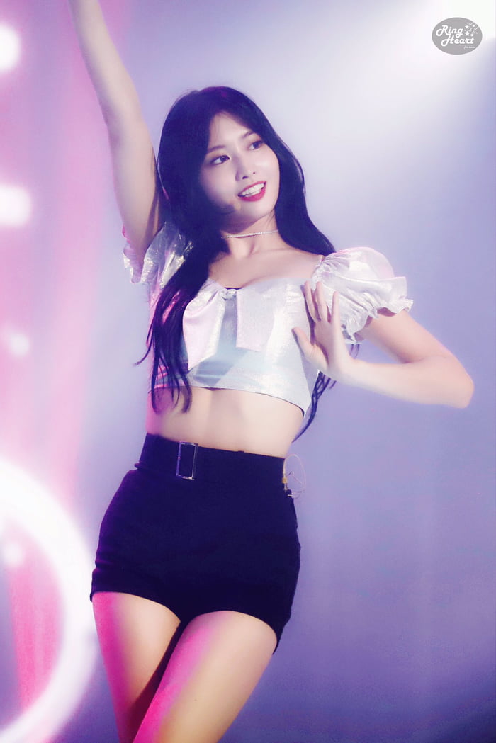 Photo : Momo