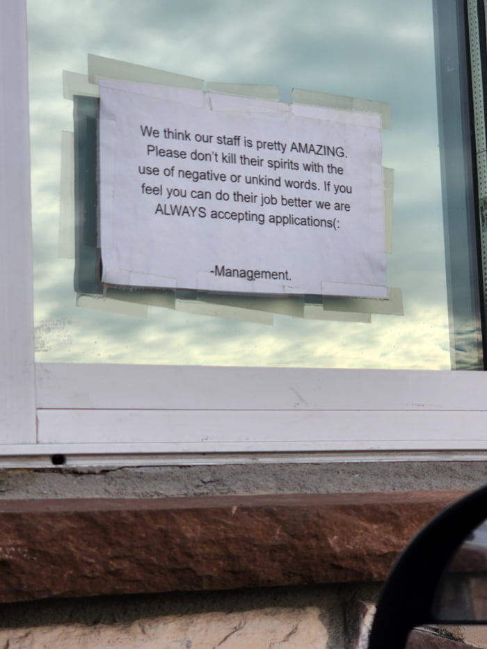 How you know the holiday season is upon us... 9GAG