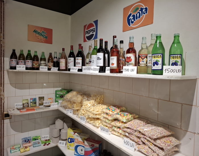 Remania Store This is how stores looked back in Communist Romania - 9GAG