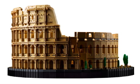 lego 9000 piece colosseum