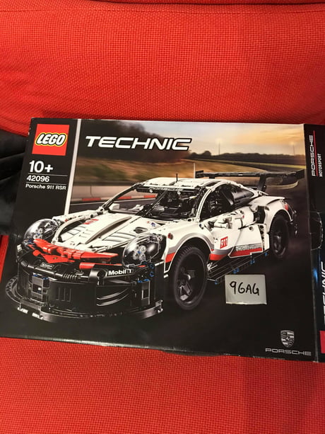 Single, in my 30s thats how I'm spending Saturday night.