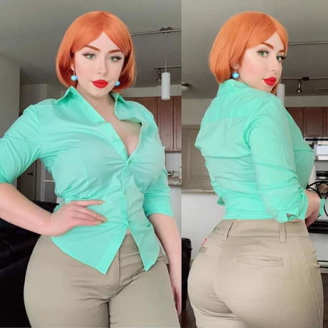 Juliette Michelle as Lois Griffin 9GAG