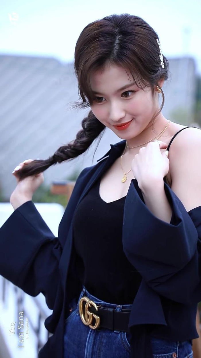 Photo : Cute Sana