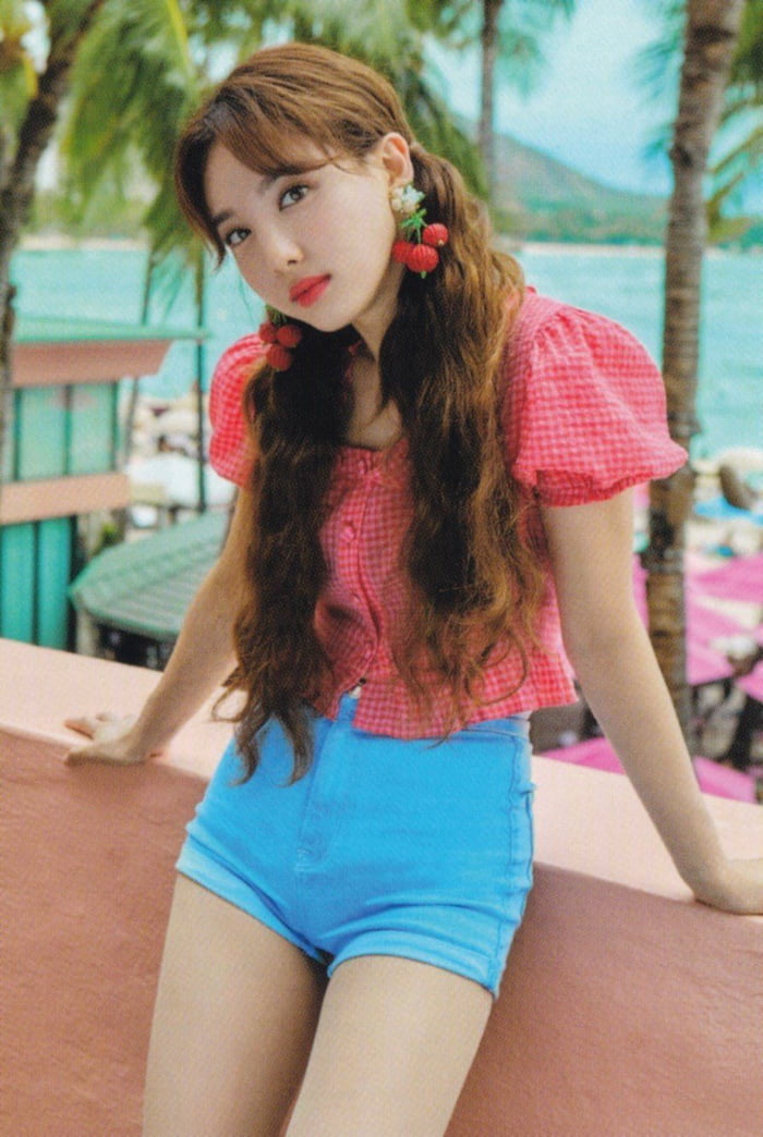 Photo : Nayeon