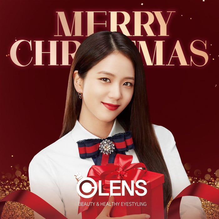 Photo : Olens_official with Jisoo
