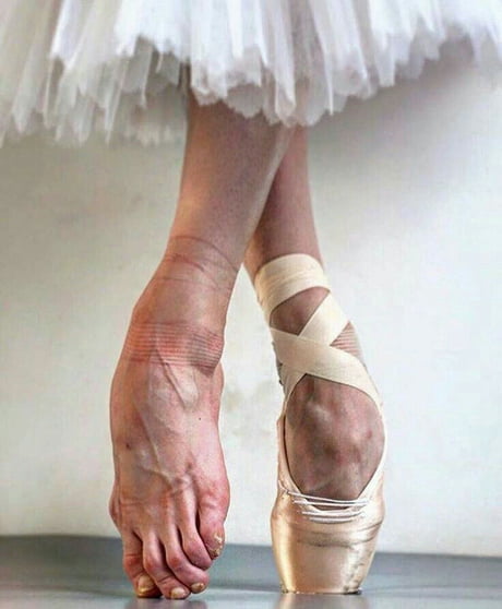 Ballerina feet, welcome. - 9GAG