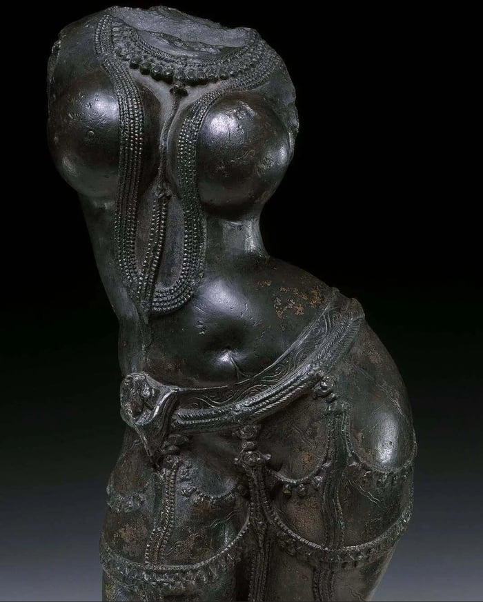 9th century female torso from india
