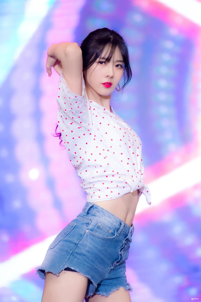 Photo : Yoohyeon