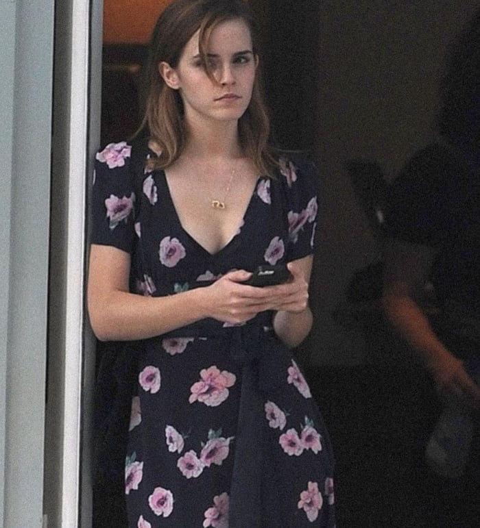 Out for a meal - 9GAG