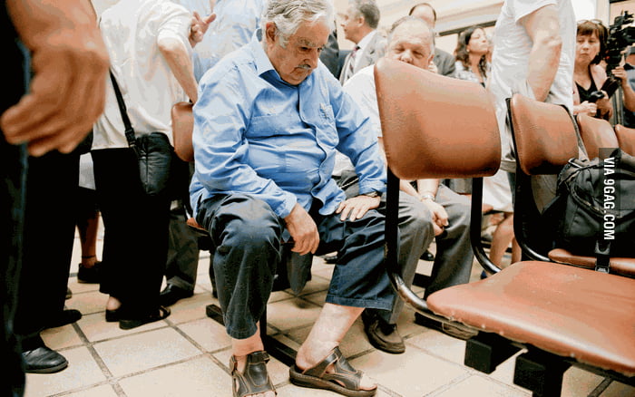 Uruguay President Jos&eacute; Mujica wait to be treated at hospital