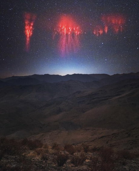 Red Sprite lightning over the Andes - 9GAG