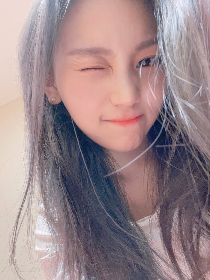 Photo : Umji Weverse Update