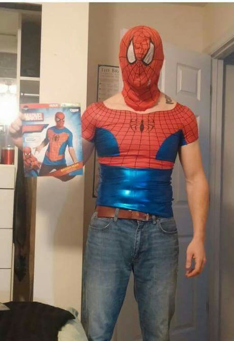 Spooderman cosplay done right. 9GAG