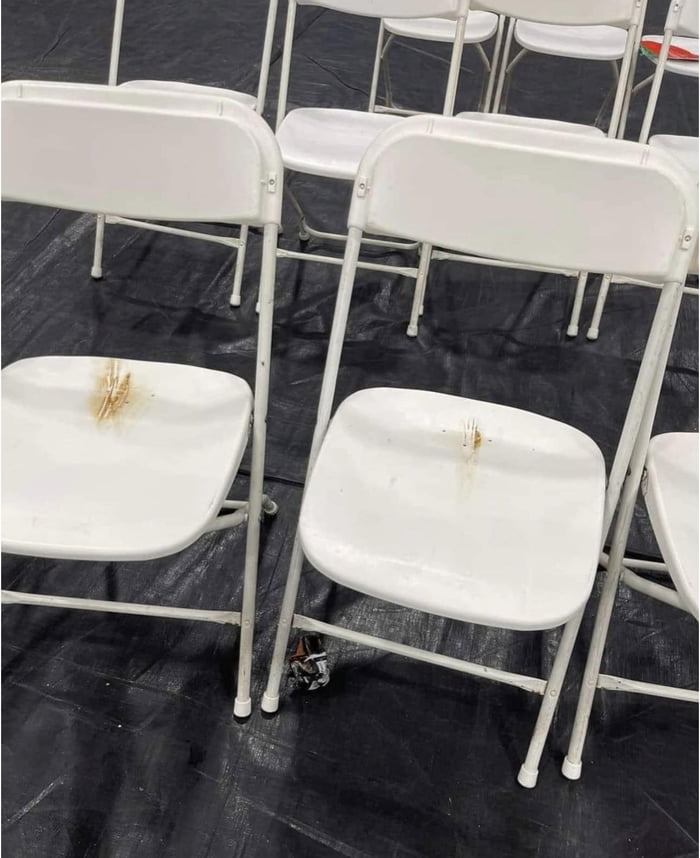 Chairs left behind from a Magic The Gathering tournament - 9GAG