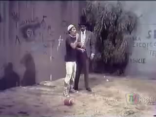 Every time I walk past a CrossFit gym and look inside