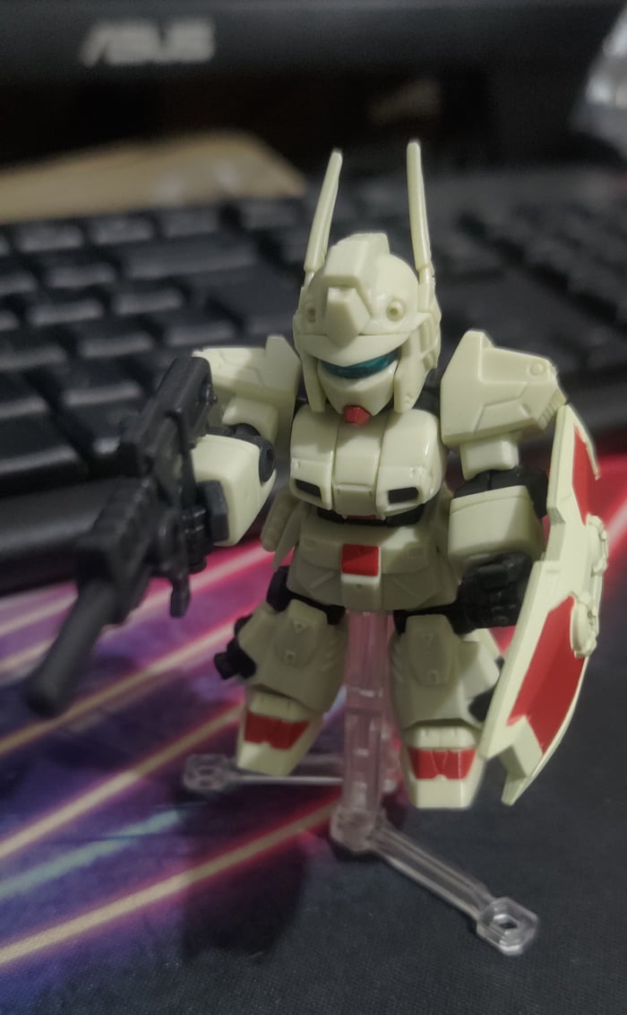 Bought this little guy from gatchas. It was fun and addicting assembling it. Can't afford the bigger ones yet.